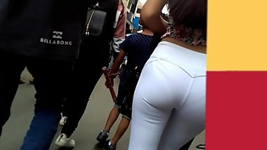 Real Candid ass  teen