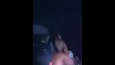 PUTA DANÃ‡ANDO PELADA E SENDO MOLESTADA EM FESTA DE BARRETOS, SÃƒO PAULO