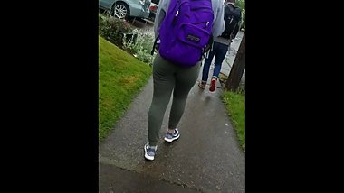 Candid Ebony Teen In Leggings