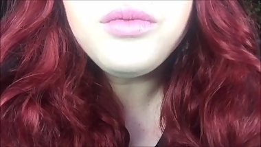 ASMR BUBBLE GUM red head chick