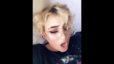 submissive teen gets soaking from masturbating