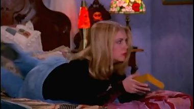 Melissa Joan Hart - Nice Ass in Jeans - Bouncy Boobs