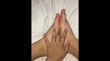 HORNY FOOT RUBBING TEEN PREVIEW
