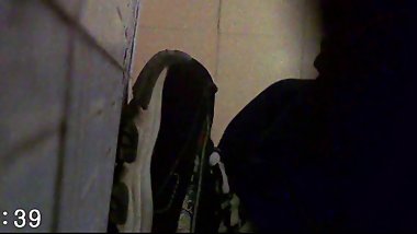 Chinese Schoolgirl Pee in Toilet