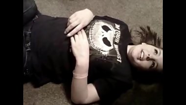 Teen 9 second floor rumbling farts