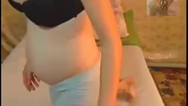 pregnant girl