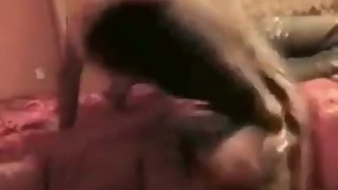 SarÄ±ÅŸÄ±n tÃ¼rk kÄ±zÄ± sarhoÅŸ ettirip sikiyor
